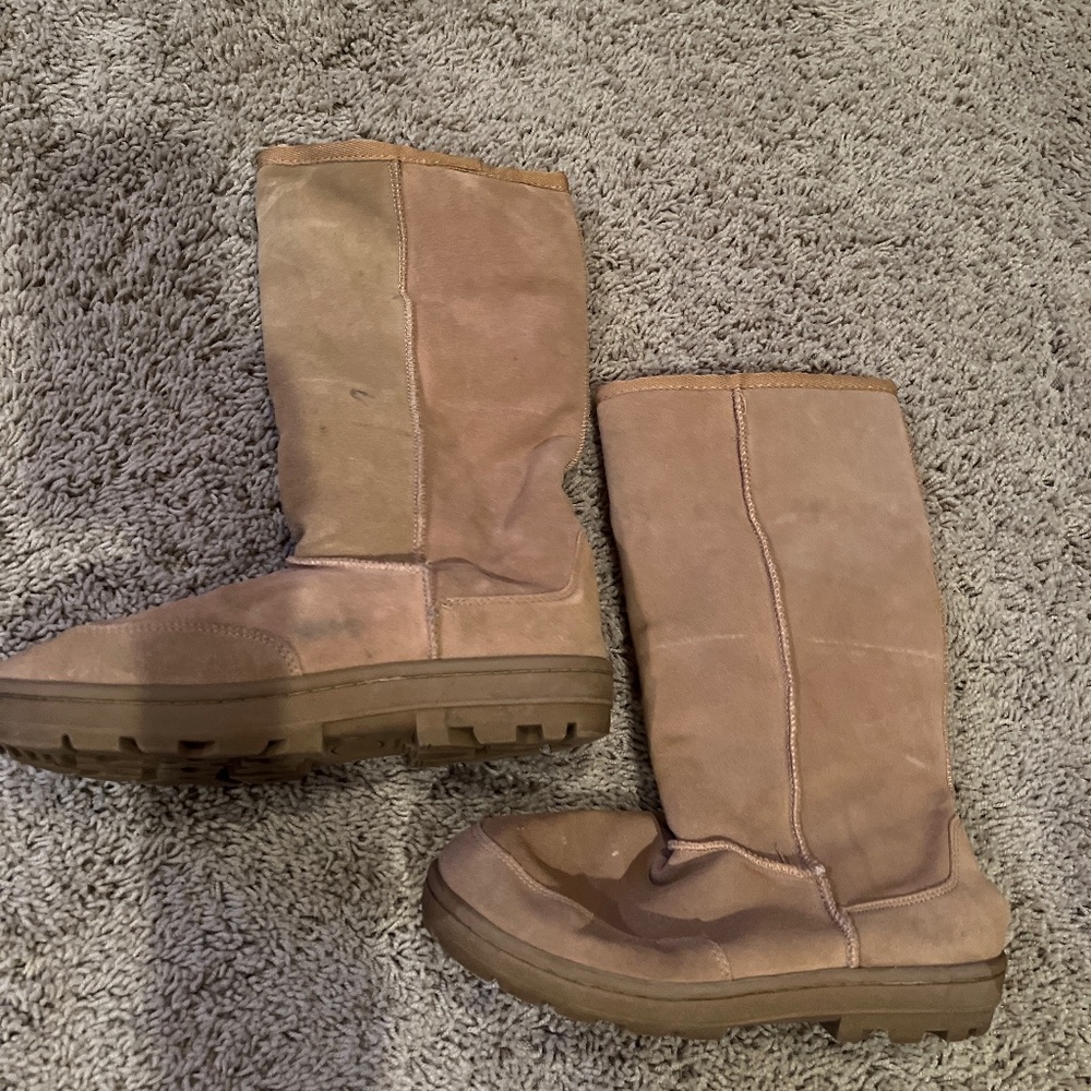 Suede boots w lining